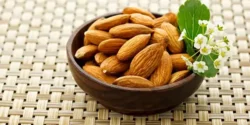 خواص بادام خیراندیش در طب سنتی برای مردان و زنان