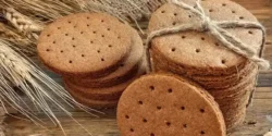 خواص و مضرات بیسکویت در طب سنتی دکتر خیراندیش برای زنان و مردان