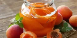 خواص و مضرات کمپوت هلو در طب سنتی دکتر خیراندیش برای زنان و مردان