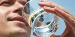 خواص آب چشمه خیراندیش در طب سنتی برای مردان و زنان