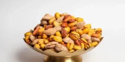 خواص آجیل برای مردان و زنان در طب سنتی مدرن