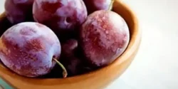 خواص آلو قرمز برای مردان و زنان در طب سنتی مدرن