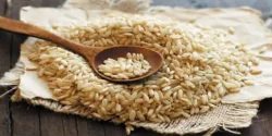 خواص برنج قهوه ای برای مردان و زنان سنتی مدرن