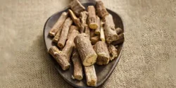 خواص شیرین بیان برای مردان و زنان در طب سنتی مدرن