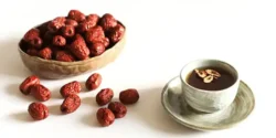 خواص دمنوش عناب برای مردان و زنان در طب سنتی مدرن