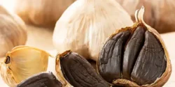 خواص سیر سیاه برای مردان و زنان در طب سنتی مدرن