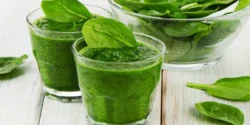 خواص آب اسفناج برای مردان و زنان در طب سنتی مدرن
